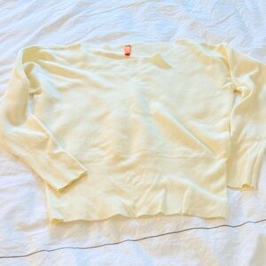 NWOT Super Soft Cream Sweater banded waist